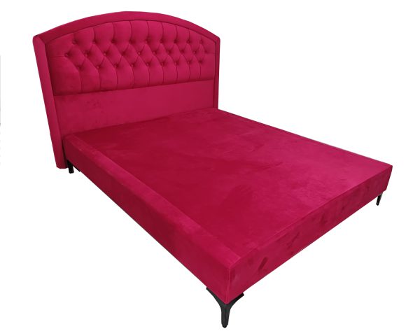מיטה מרופדת מפוארת דגם יהלום אדומה